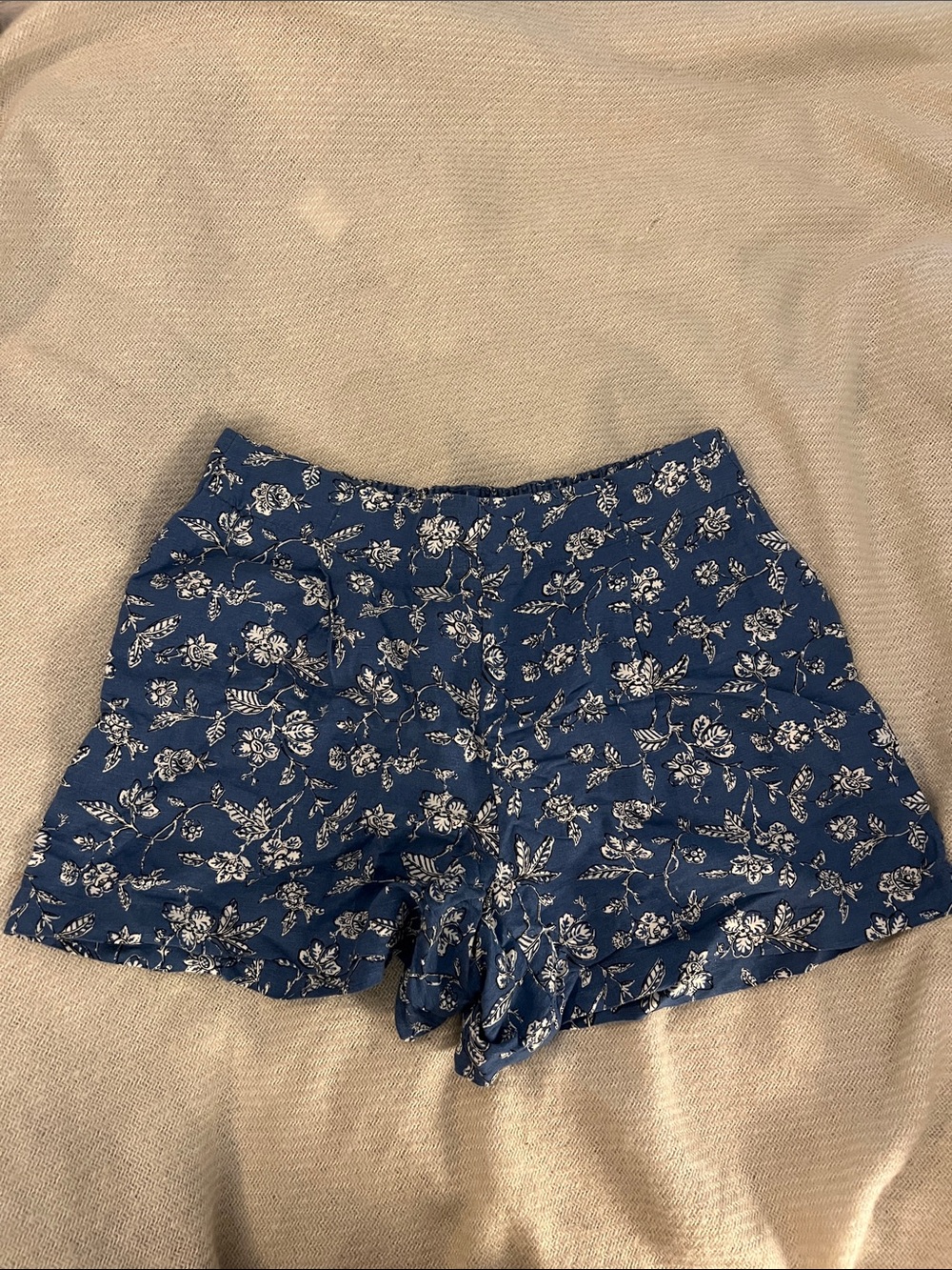 NWT LOFT Linen Blend Pull-On Shorts